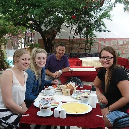 Sezgin Otel Akçakoca